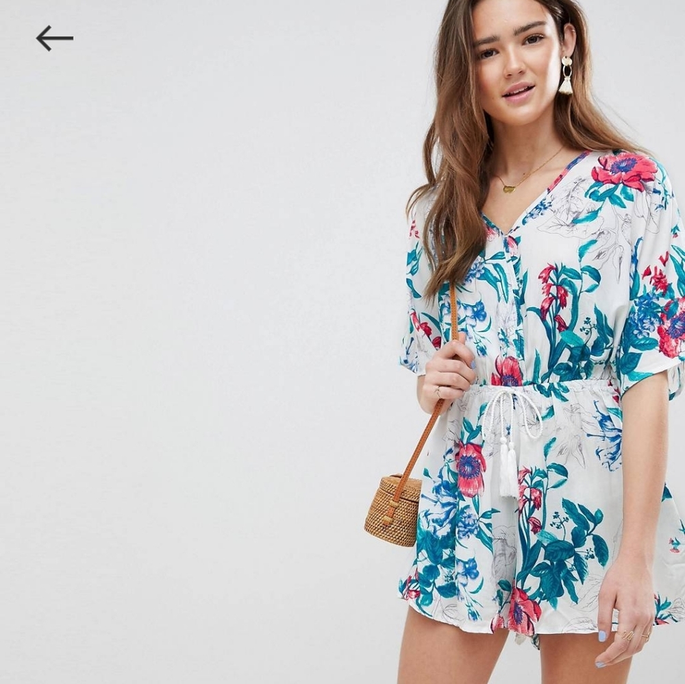 NWT ASOS Size S Floral Hawaii Romper